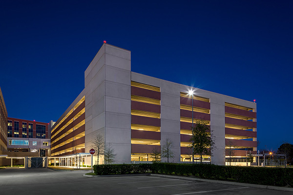 Houston Methodist The Woodlands Hospital Parking Garage and Skybridge