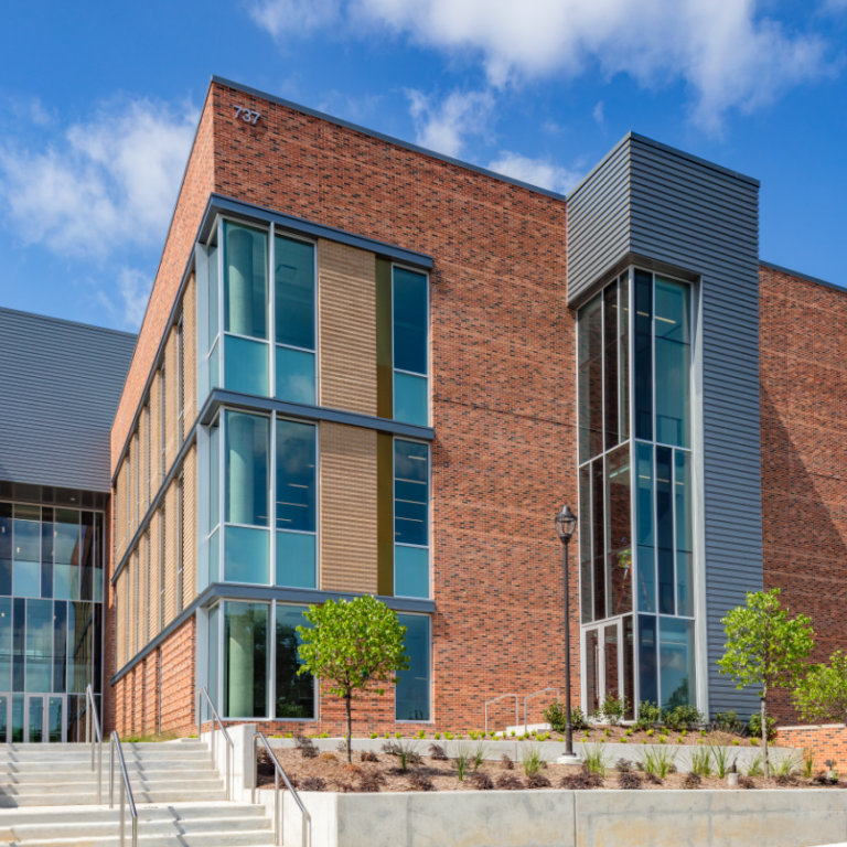 Engineering Classroom and Research Building