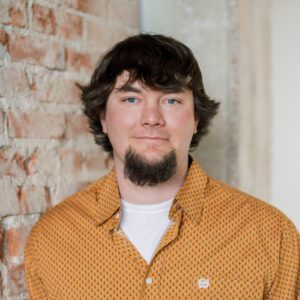 Hunter Miller headshot