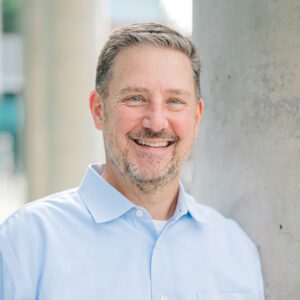 Tom Scott headshot