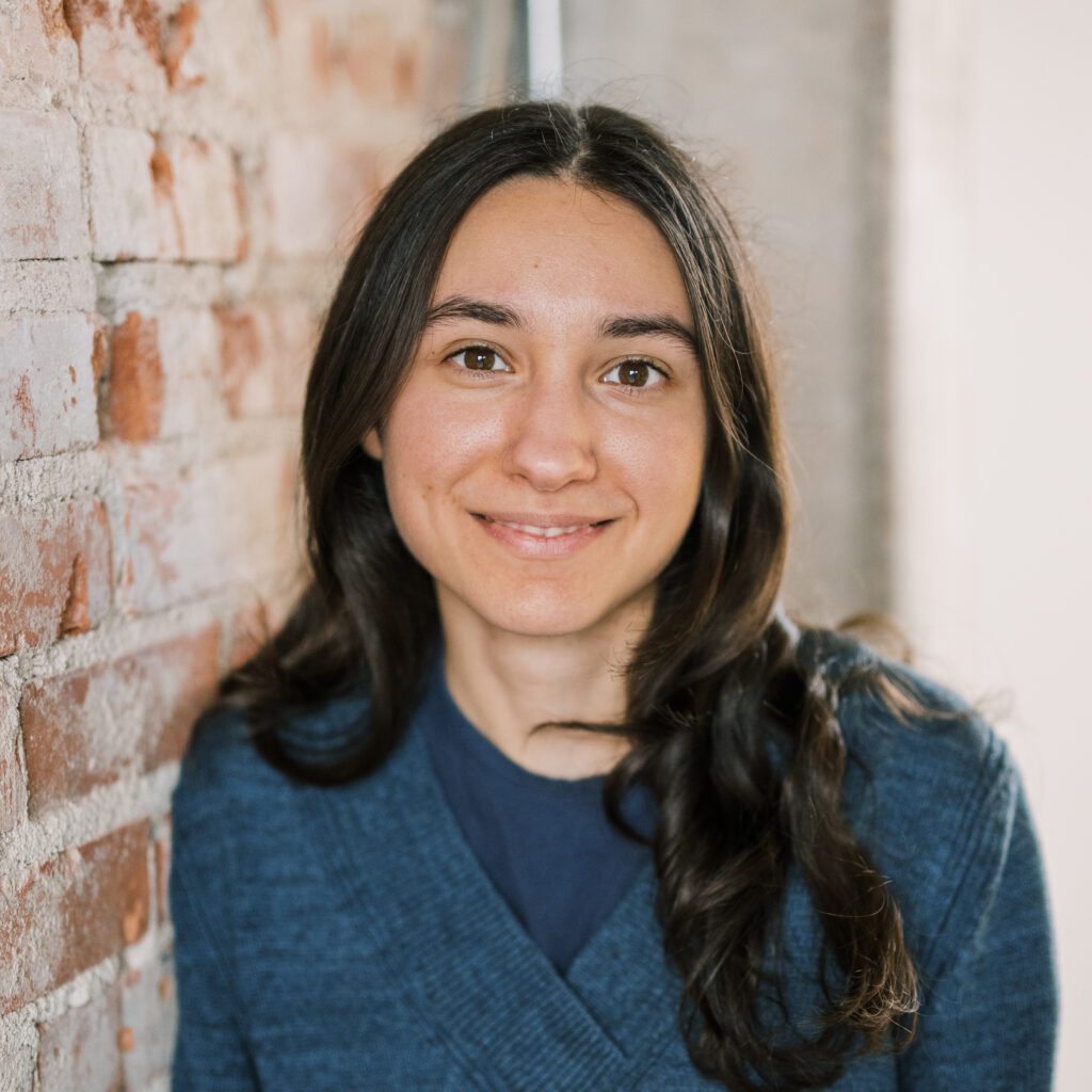 Zosia Sanchez headshot